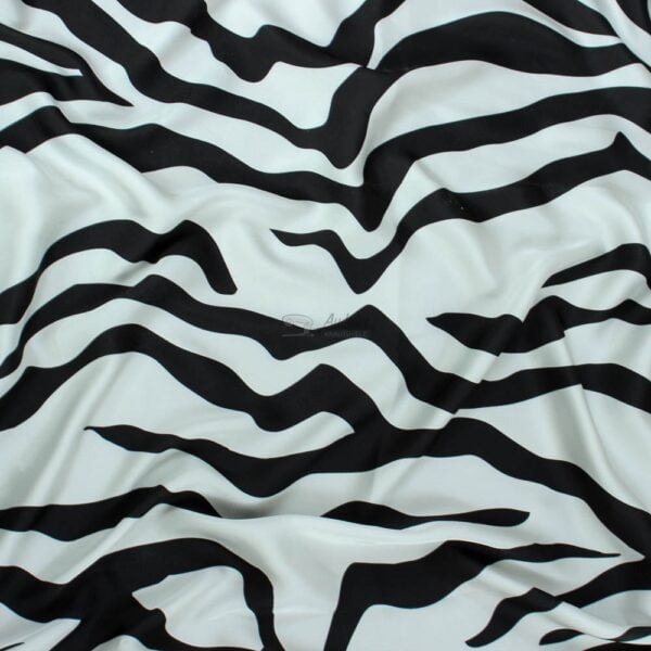 silkas zebras